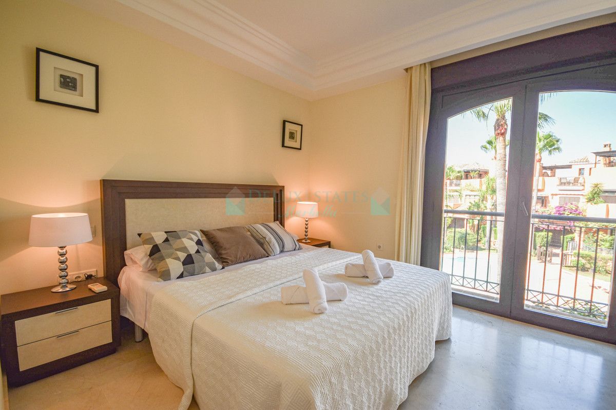 Apartment for rent in Bahia de Marbella, Marbella East