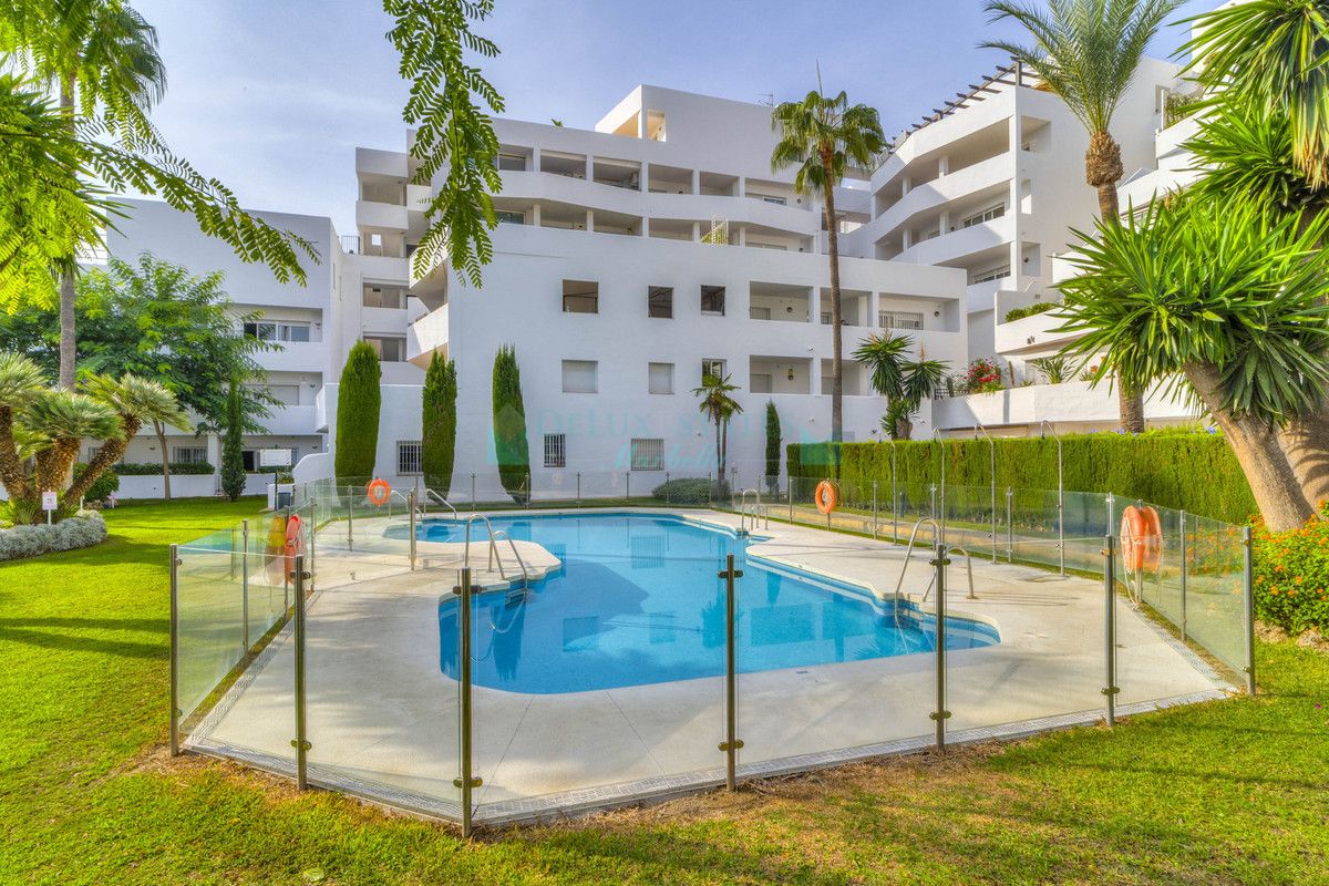 Apartment for sale in Nueva Andalucia