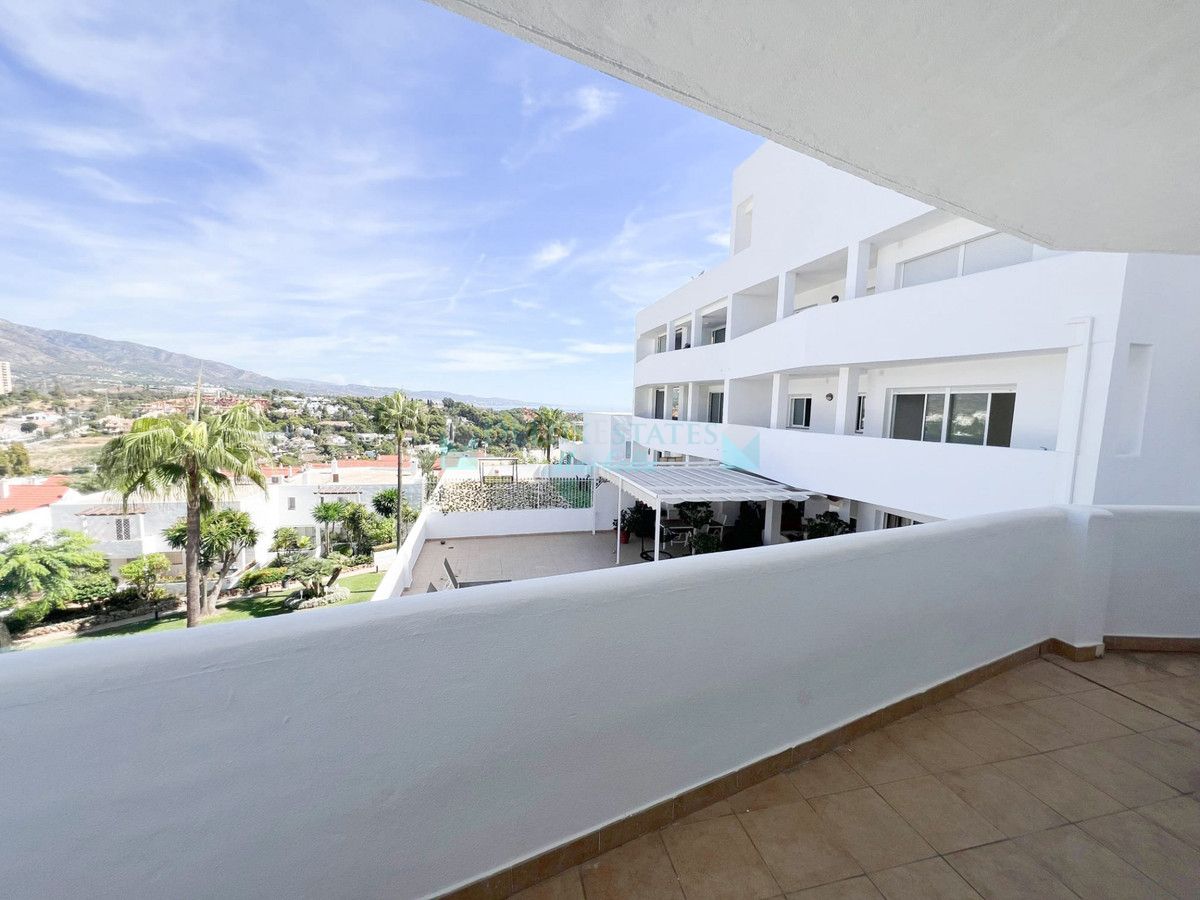 Apartment for sale in Nueva Andalucia