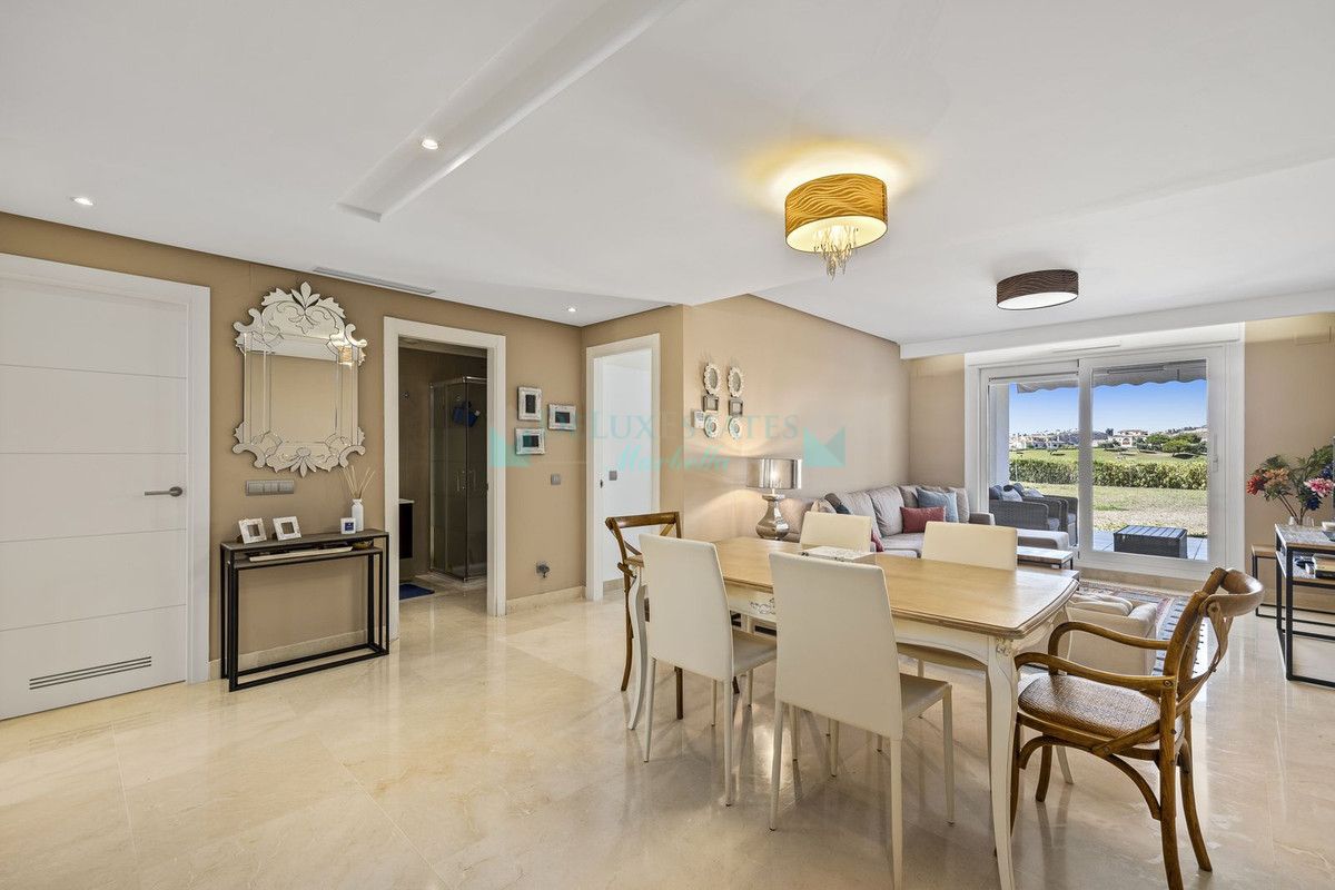 Ground Floor Apartment for sale in Los Arqueros, Benahavis