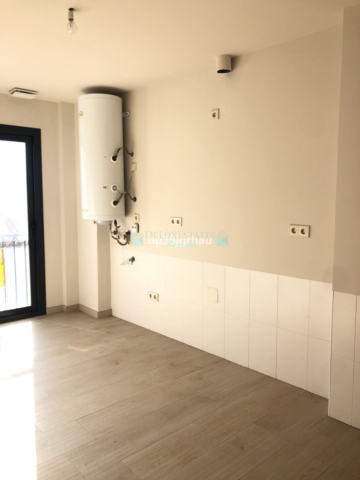 Ground Floor Apartment for sale in Estepona