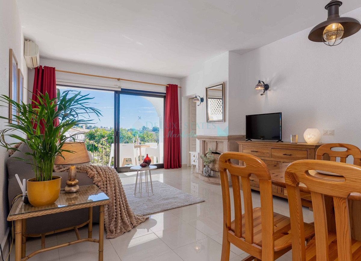 Penthouse for sale in Benahavis