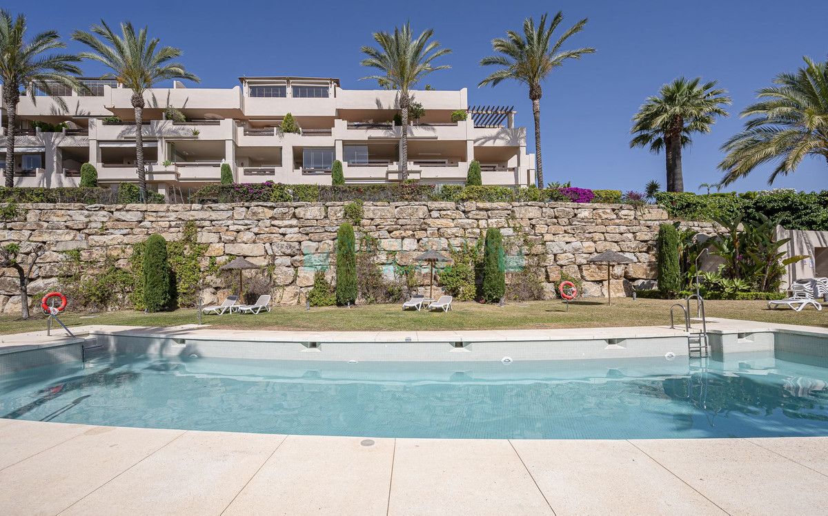 Apartment for sale in Estepona