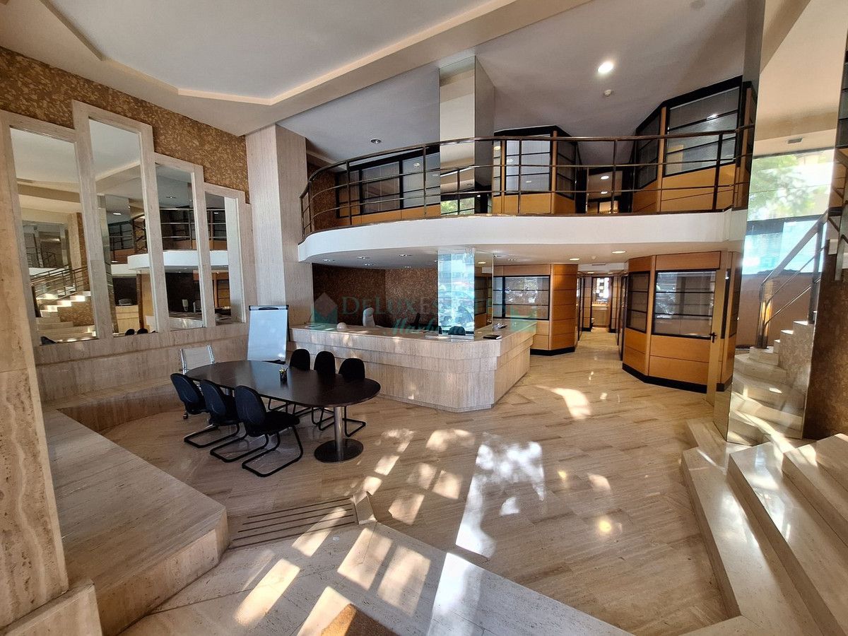 Office for sale in Marbella