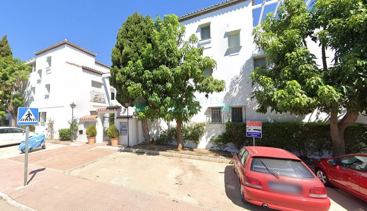 Ground Floor Apartment for sale in Nagüeles, Marbella Golden Mile