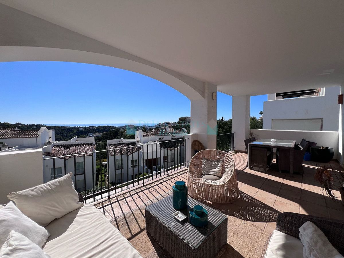 Apartment for rent in Benahavis