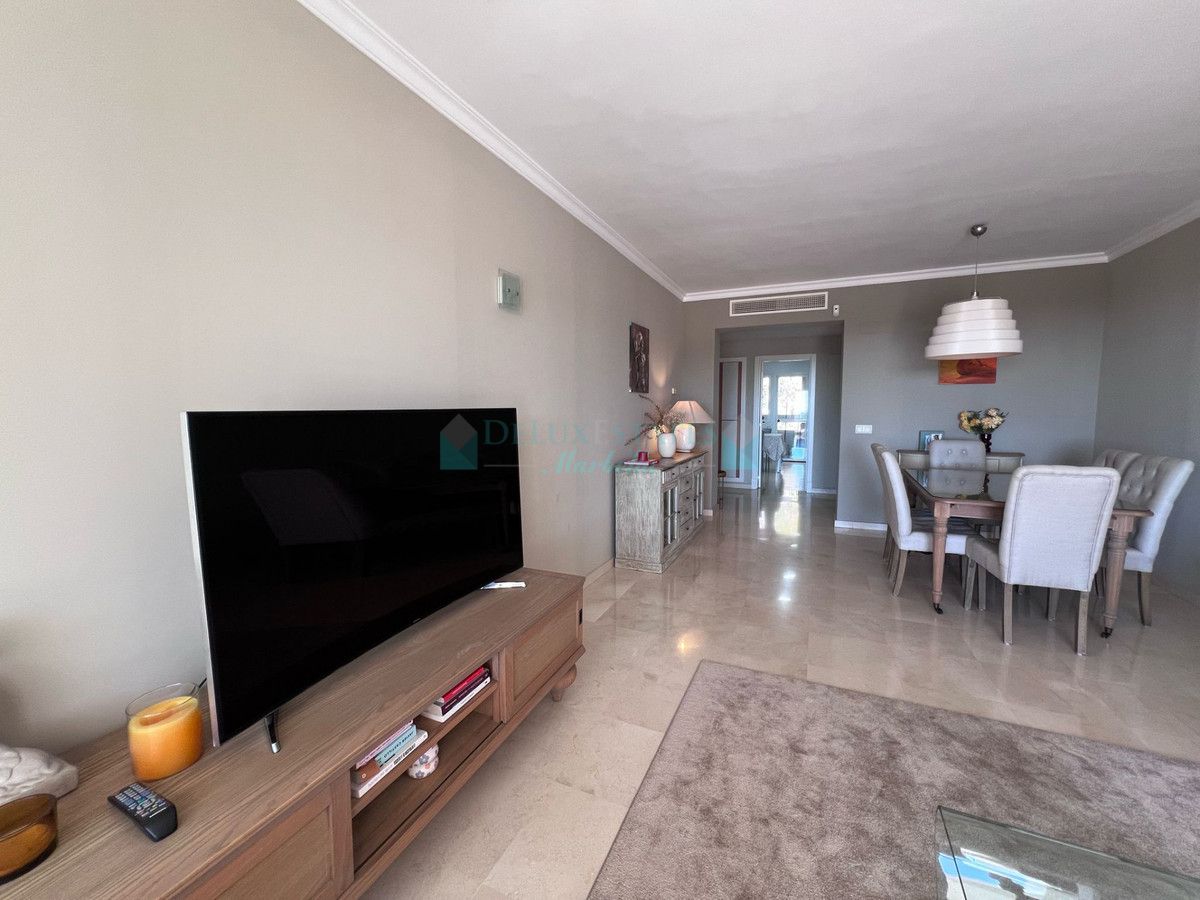 Apartment for rent in Benahavis