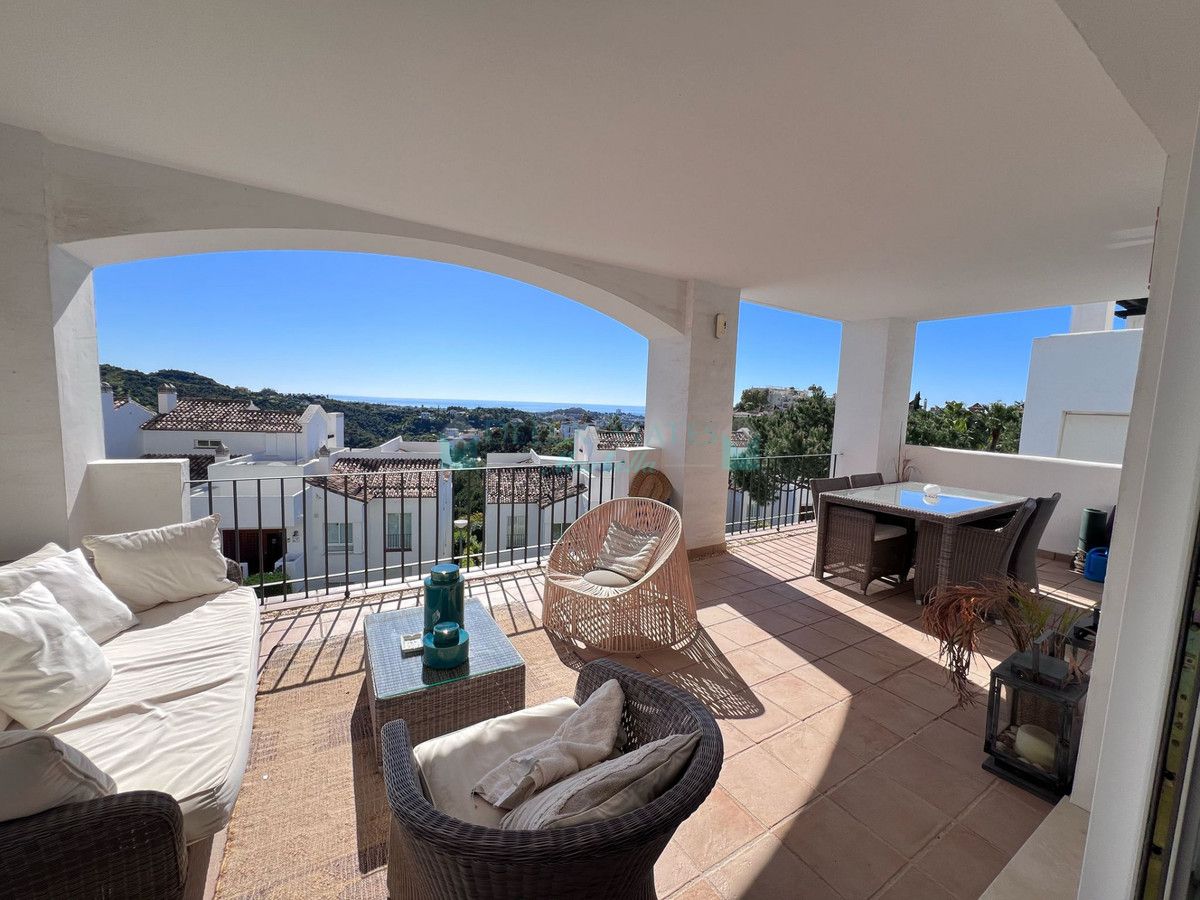 Apartment for rent in Benahavis