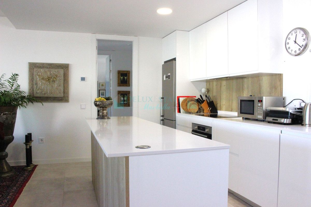 Apartamento en venta en Estepona