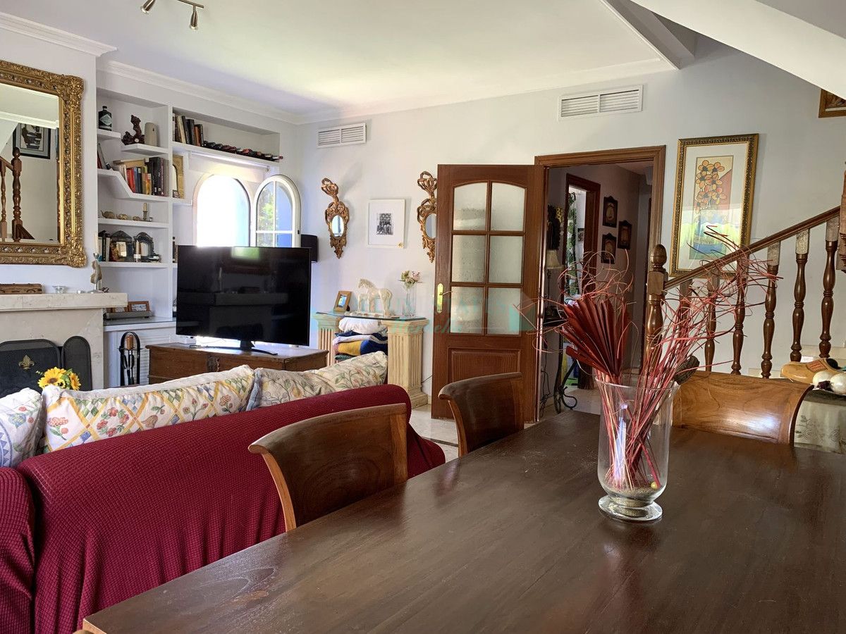 Semi Detached Villa for sale in Marbella