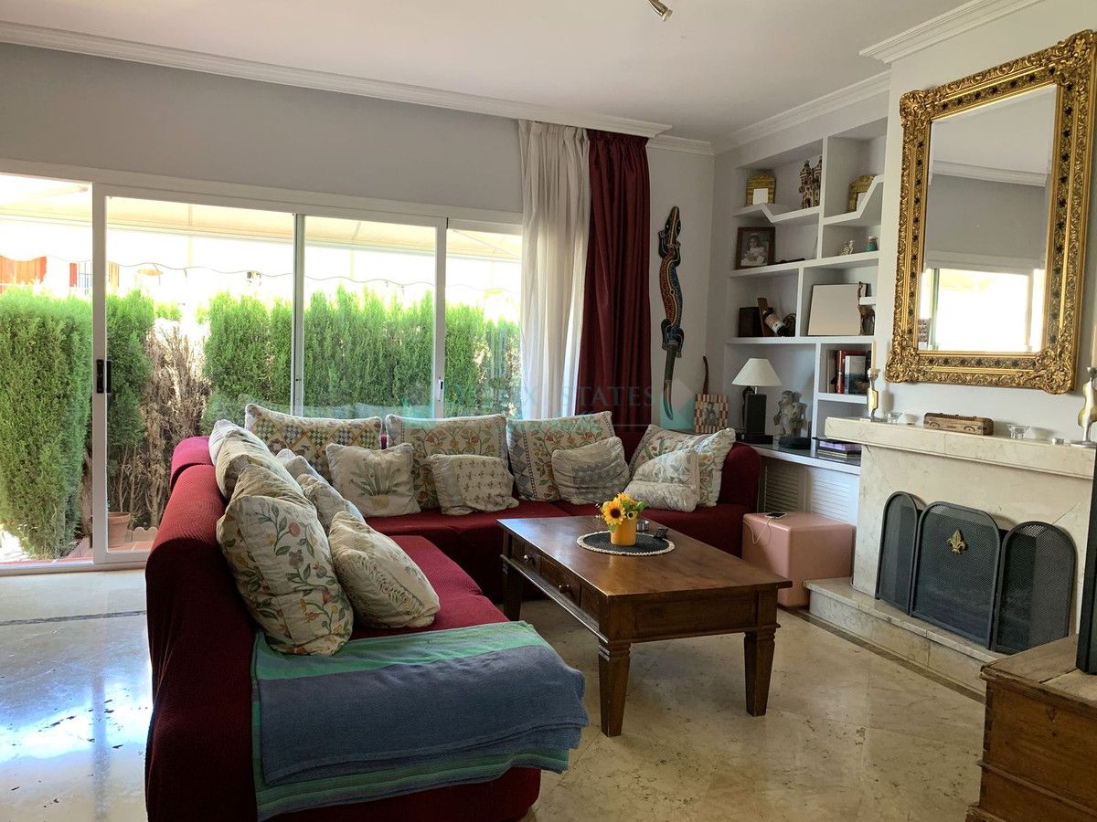 Semi Detached Villa for sale in Marbella