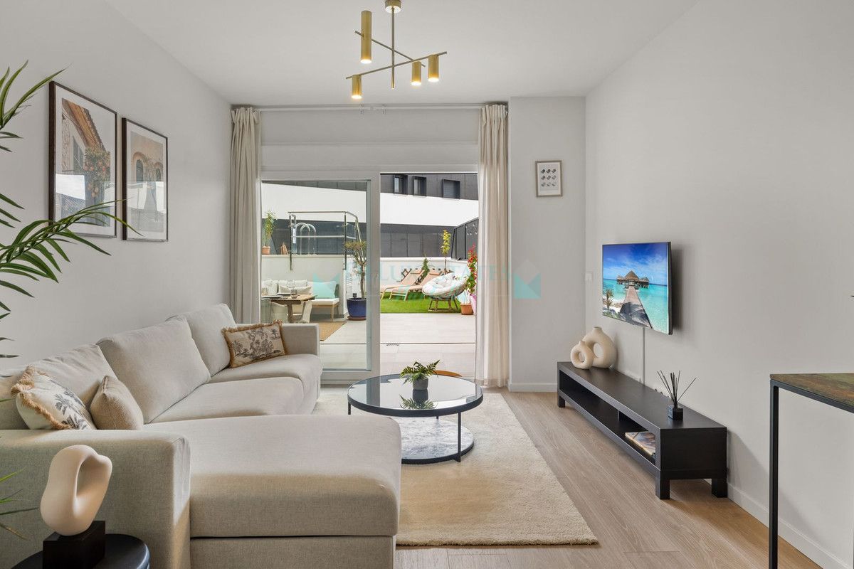 Apartamento en venta en Estepona