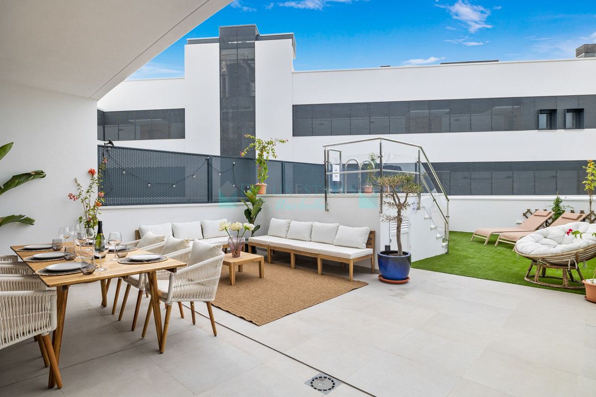 Apartamento en venta en Estepona