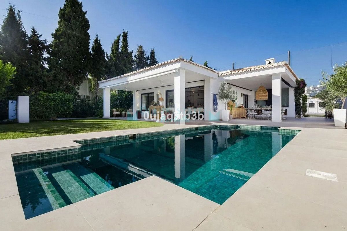 Villa for rent in Guadalmina Alta, San Pedro de Alcantara