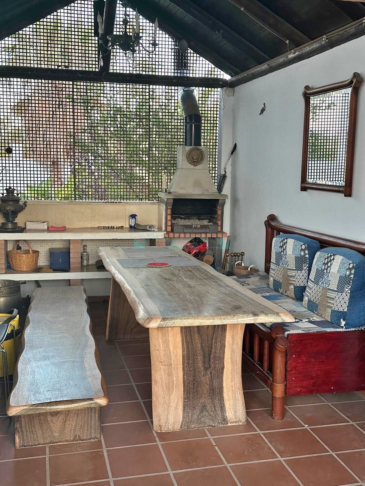 Villa en alquiler en Selwo, Estepona