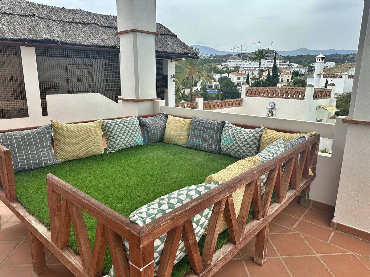 Villa en alquiler en Selwo, Estepona