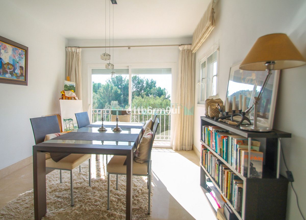 Town House for sale in Istan