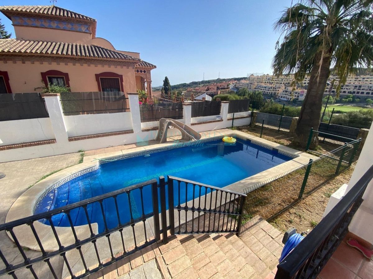 Villa en venta en Valle Romano, Estepona