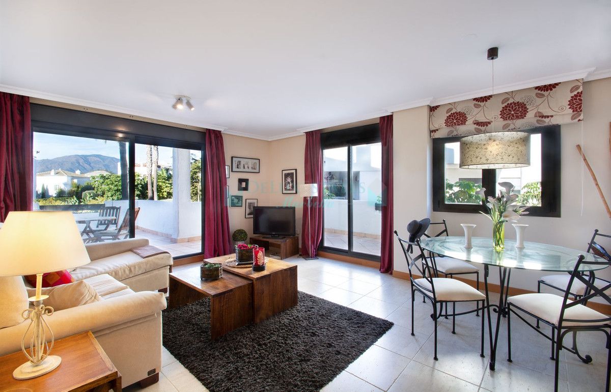 Apartment for sale in Selwo, Estepona