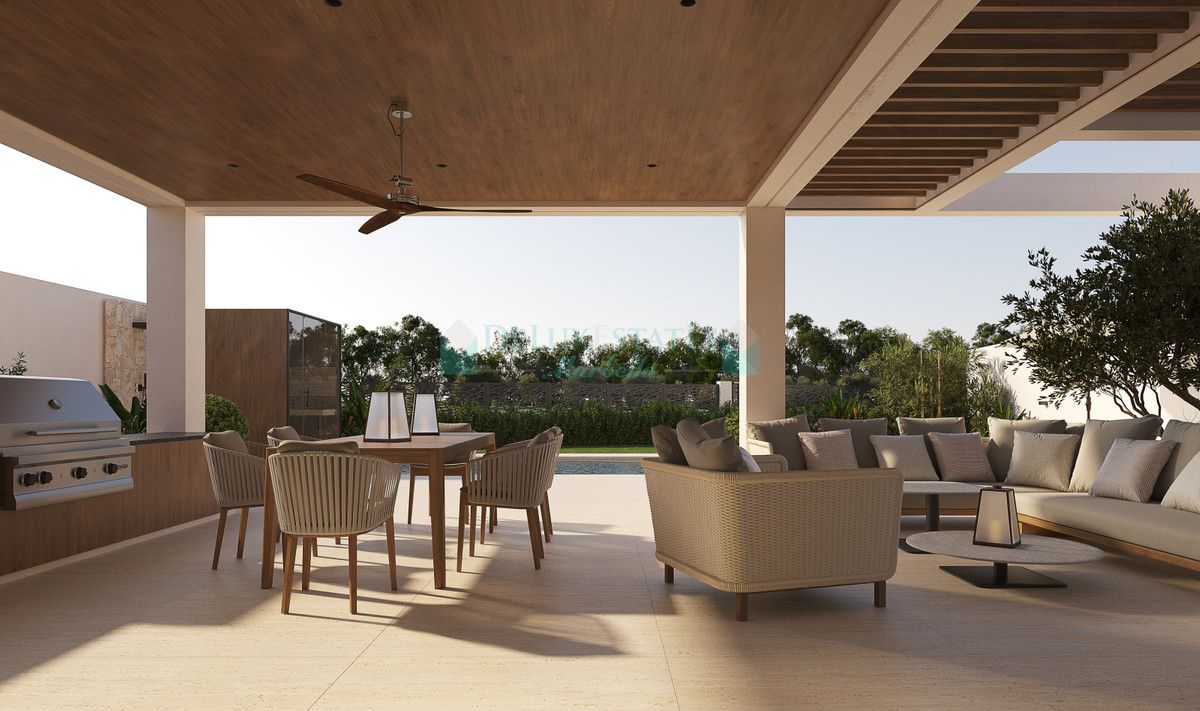 Villa en venta en New Golden Mile, Estepona