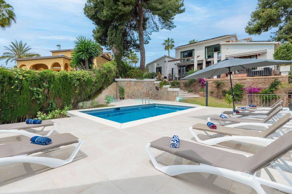 Villa for rent in Carib Playa, Marbella East