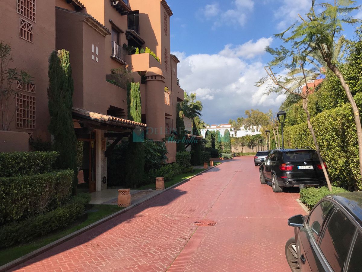 Apartamento Planta Baja en alquiler en Guadalmina Baja, San Pedro de Alcantara