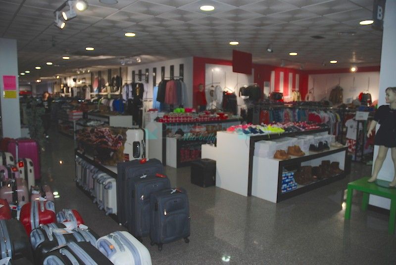 Centro Comercial en venta en Estepona