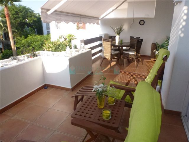 Apartamento en alquiler en Estepona