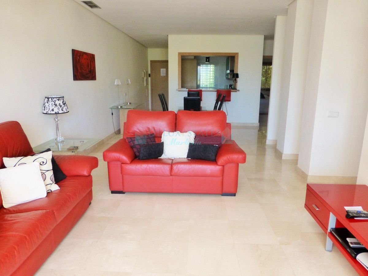 Apartamento en alquiler en Estepona