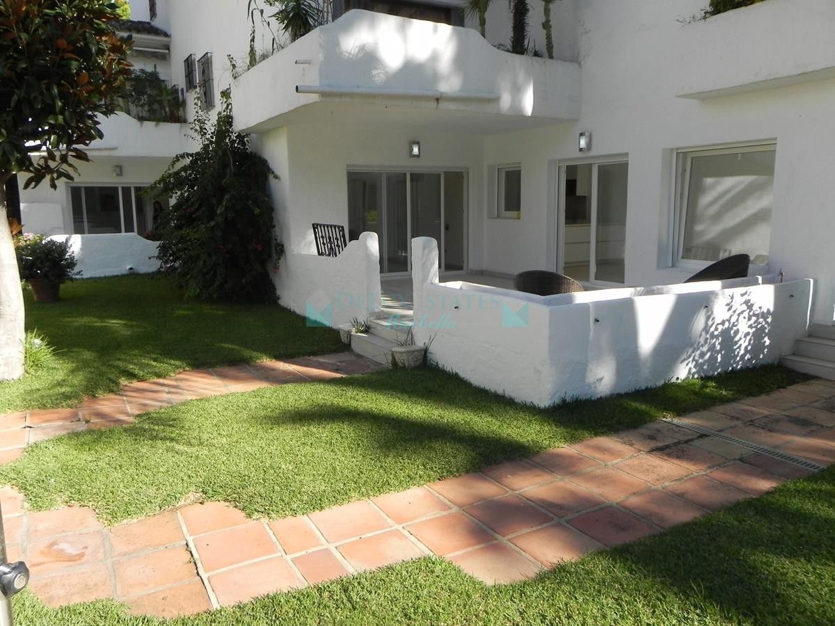 Ground Floor Apartment for rent in Marbella - Puerto Banus