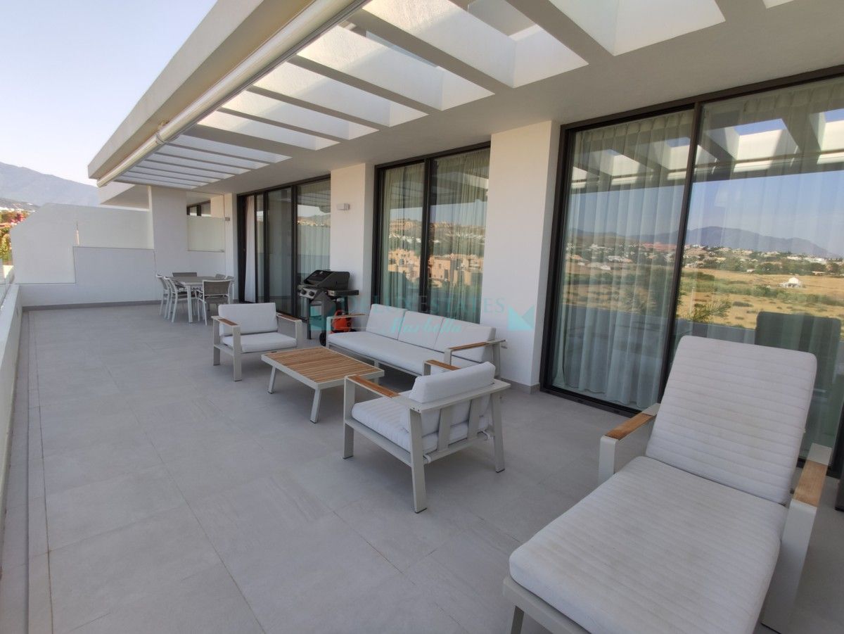 Apartment for sale in Atalaya, Estepona