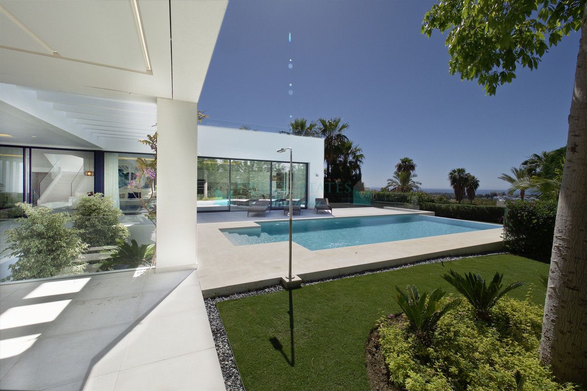 Villa en venta en Benahavis