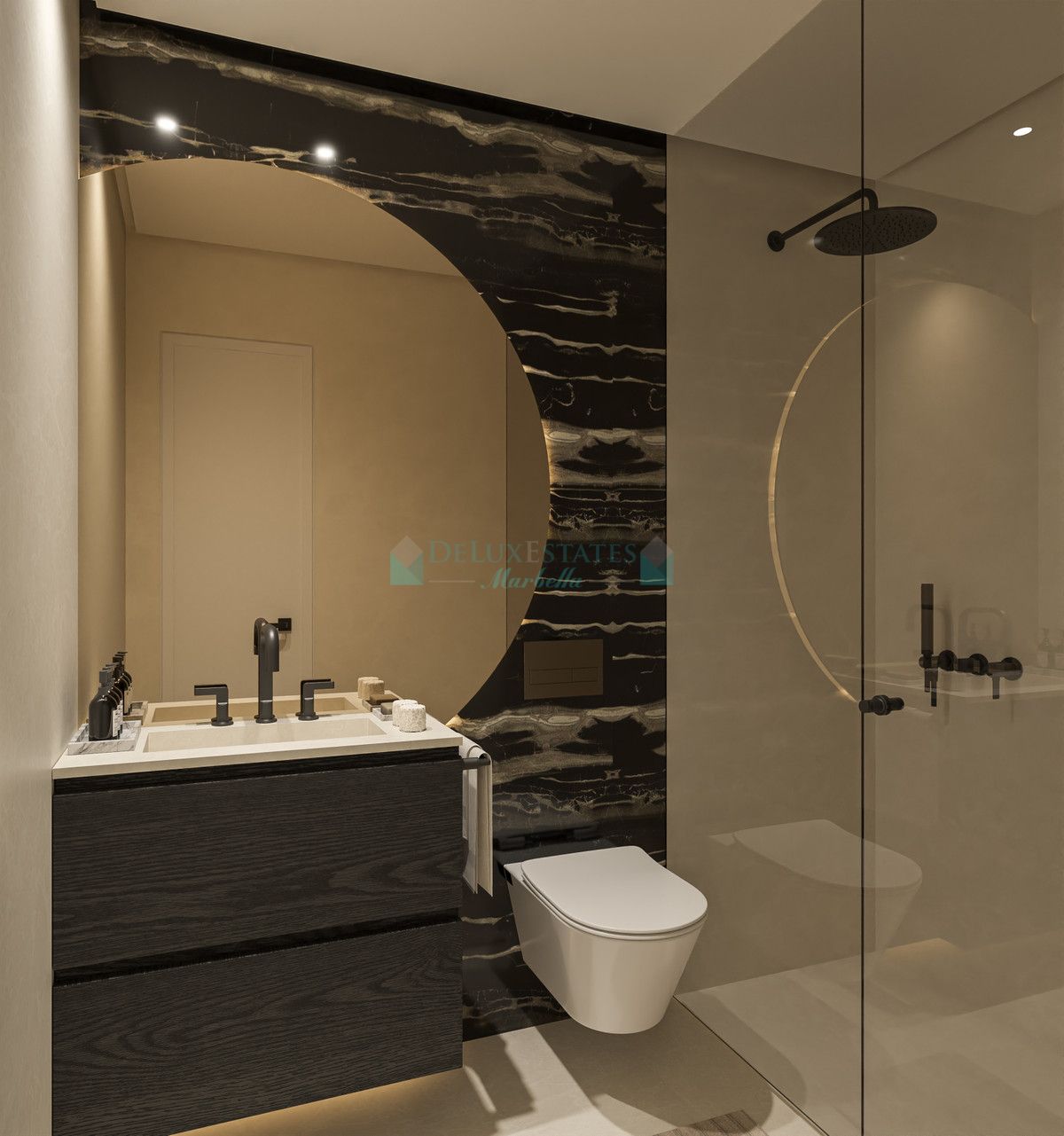 Town House for sale in Estepona