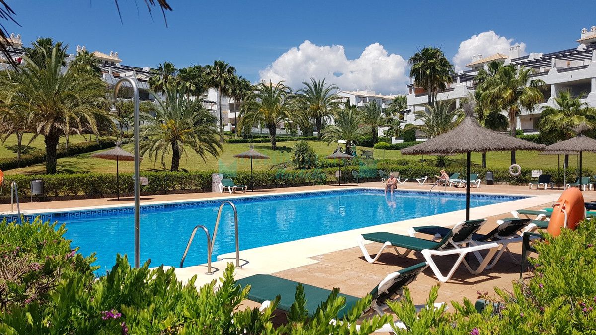 Town House for sale in Selwo, Estepona