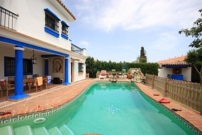 Villa en venta en Marbella