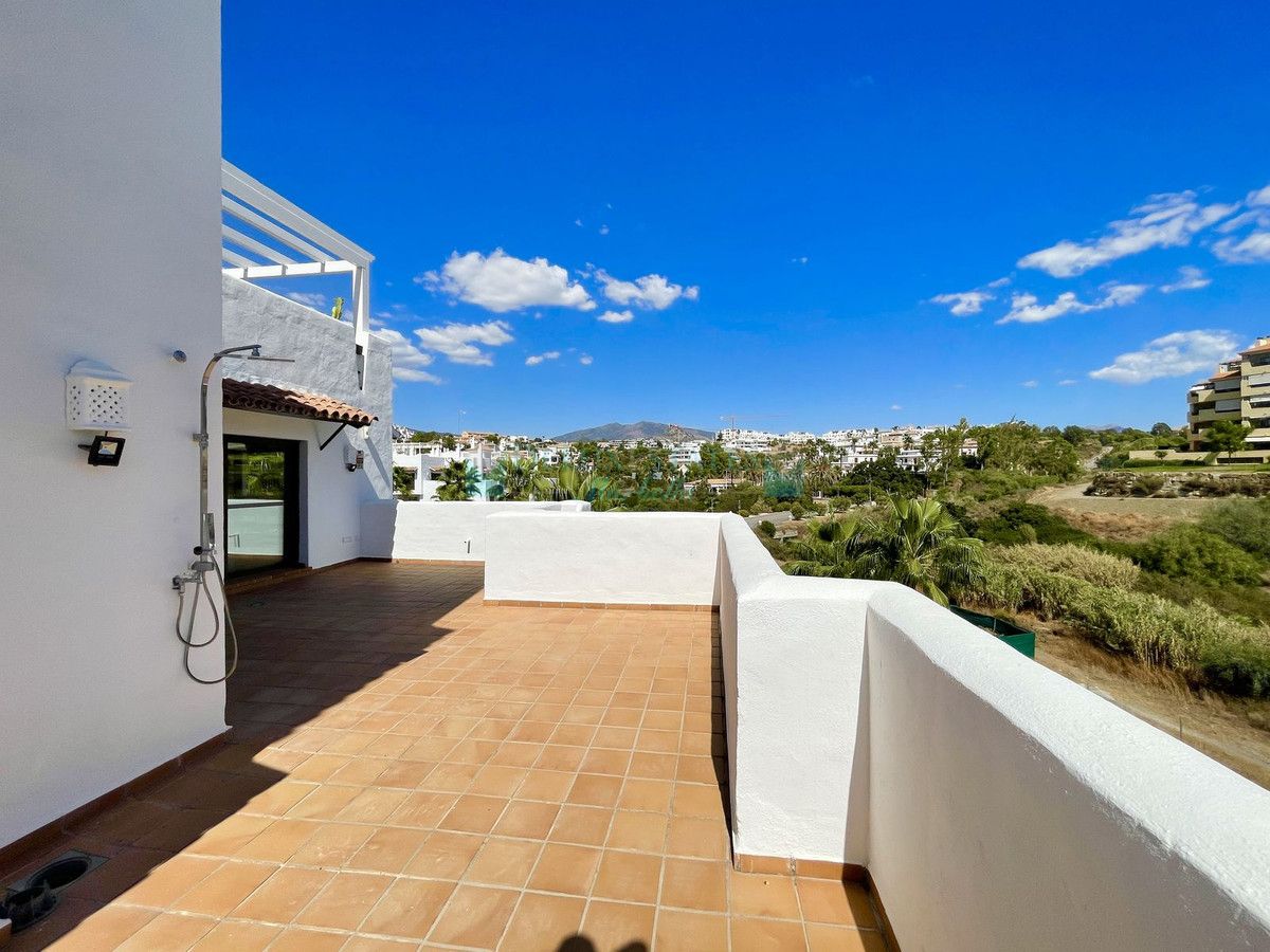 Apartamento en venta en New Golden Mile, Estepona