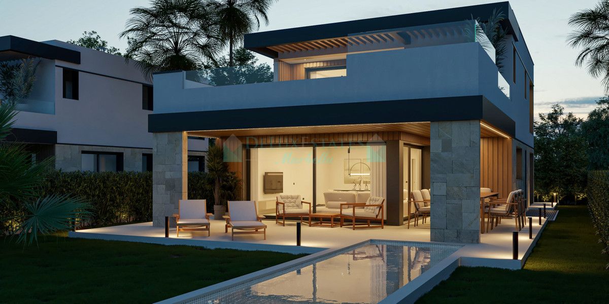 Villa en venta en New Golden Mile, Estepona