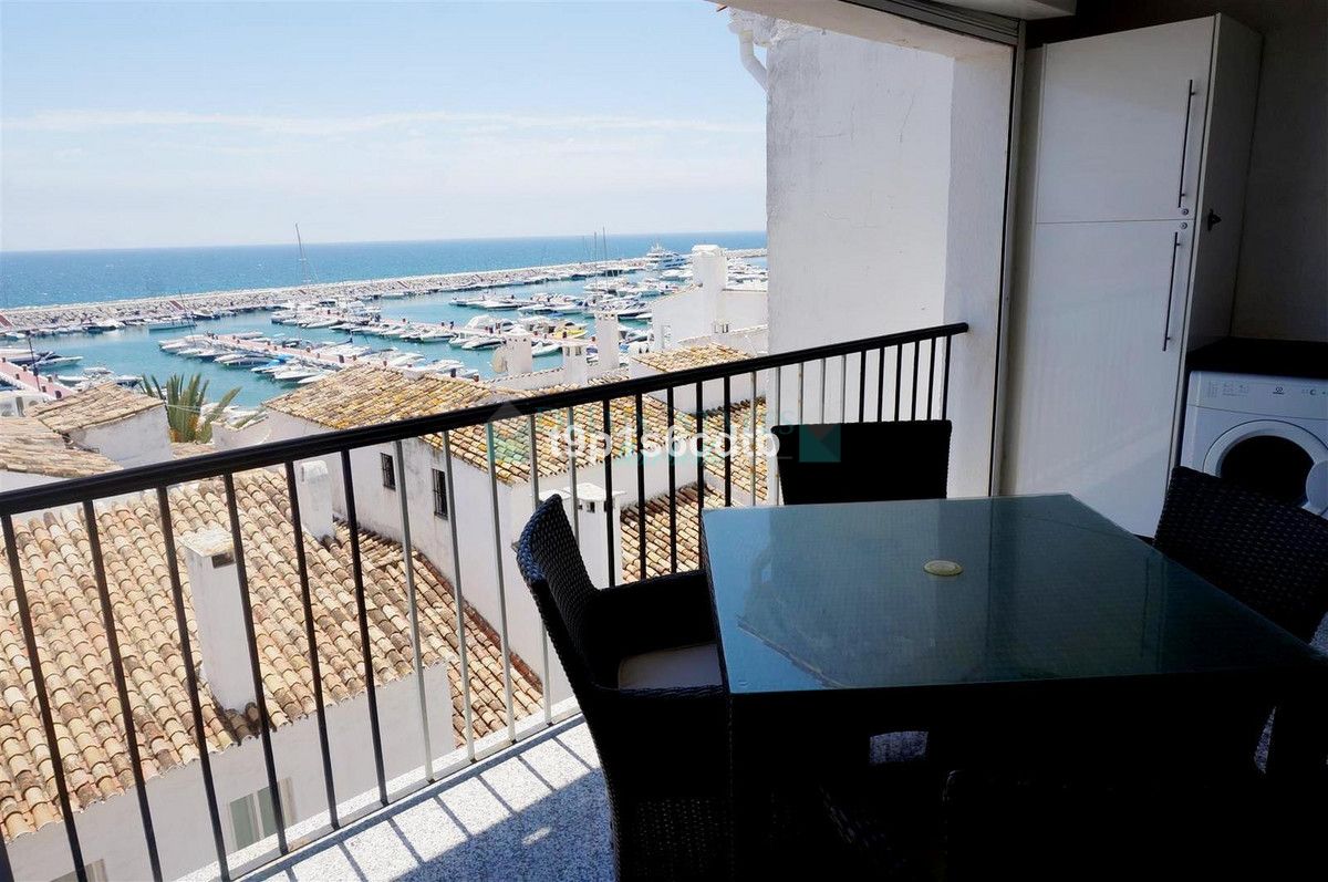 Apartment for rent in Marbella - Puerto Banus