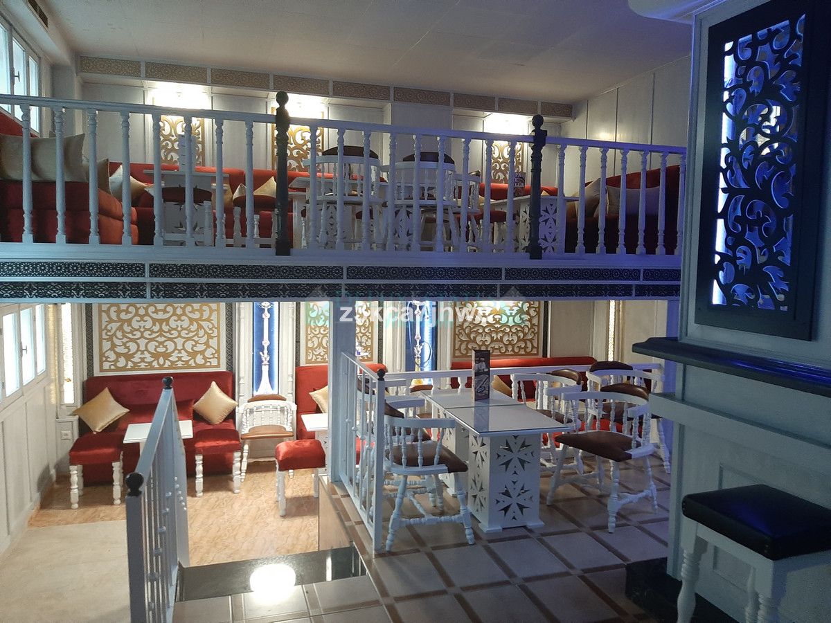 Bar en venta en Estepona