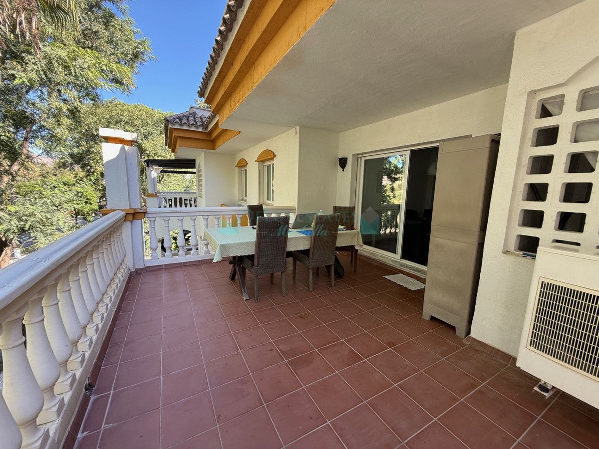 Apartment for sale in Nueva Andalucia