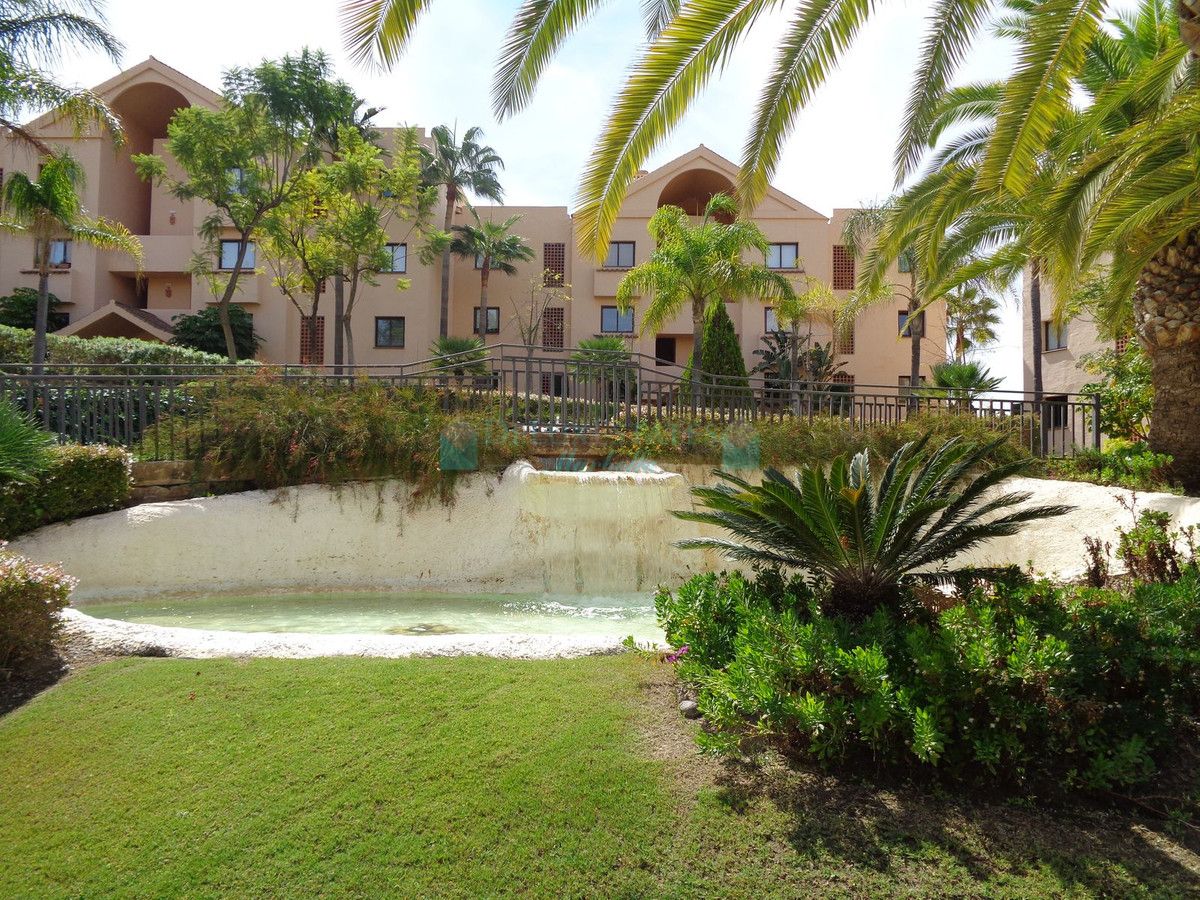 Apartment for sale in Benahavis