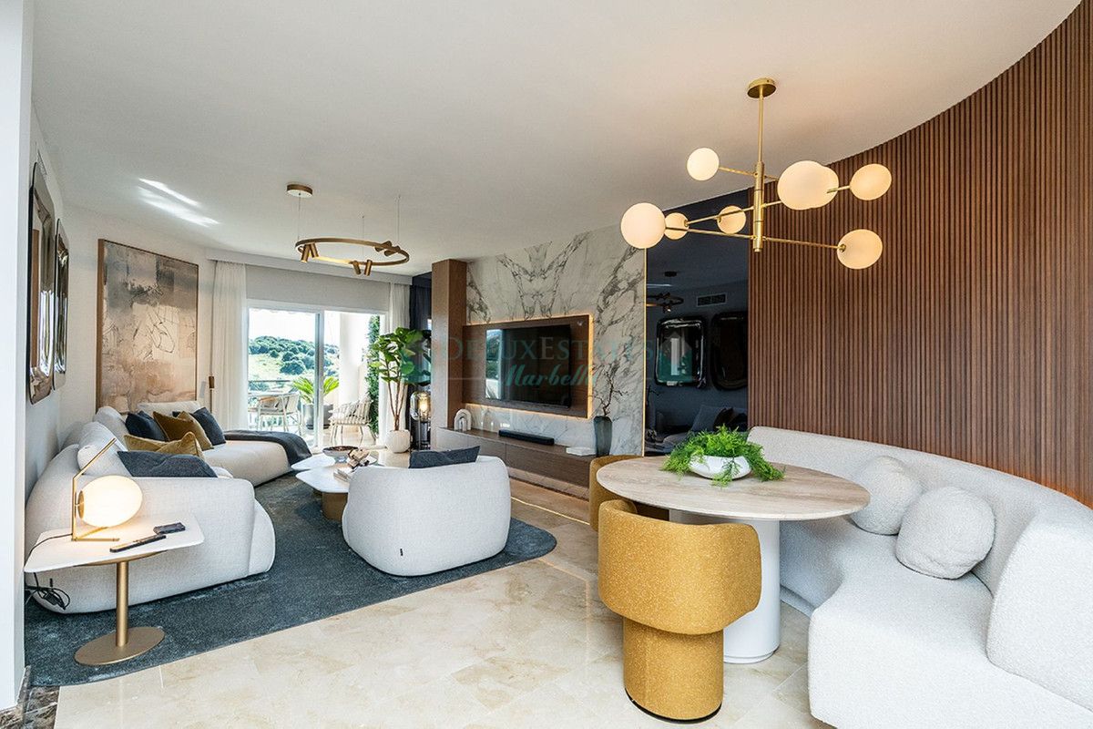 Apartment for sale in Bel Air, Estepona