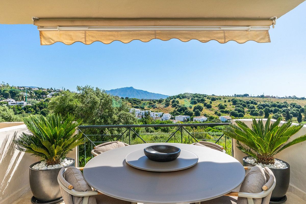 Apartment for sale in Bel Air, Estepona