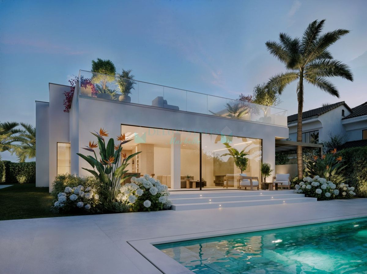 Villa for sale in Guadalmina Alta, San Pedro de Alcantara