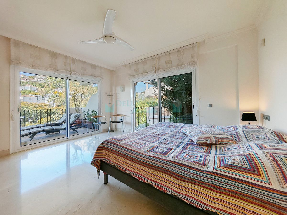 Apartment for sale in Nueva Andalucia