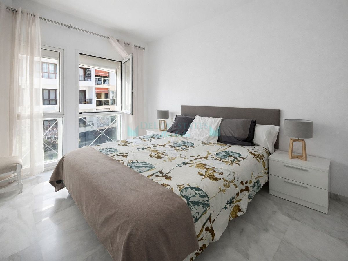 Ático en venta en Estepona