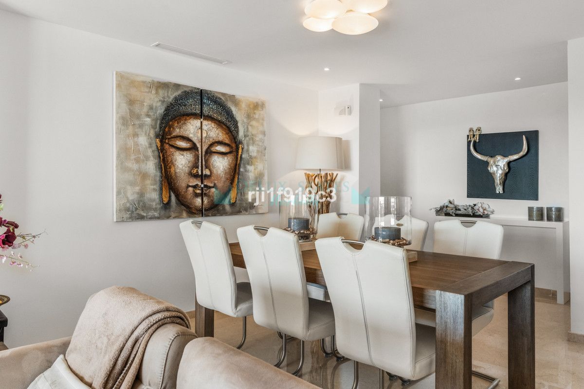 Apartamento en venta en Elviria, Marbella Este