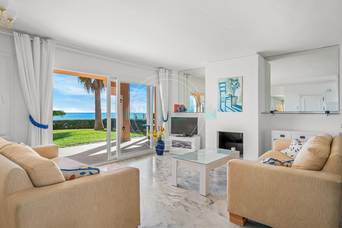 Ground Floor Apartment for sale in Estepona