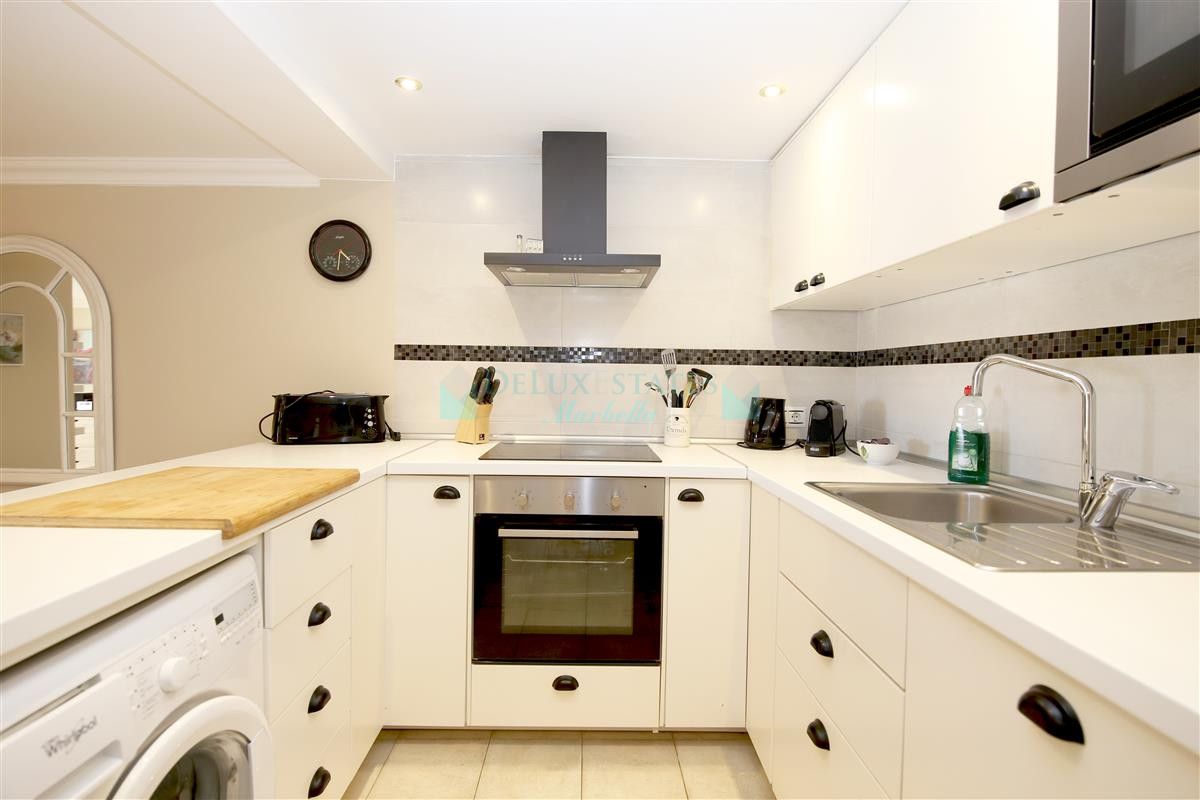 Apartment for rent in Estepona