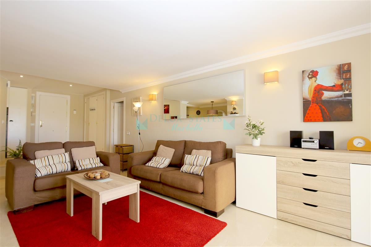Apartment for rent in Estepona